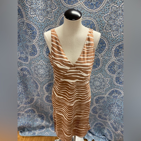 Sleeveless striped summer dress - Picture 8 of 10